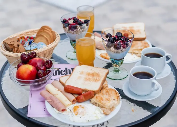 Sirines Aparthotel Vlachata