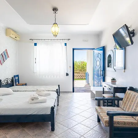 Sirines Aparthotel 2*